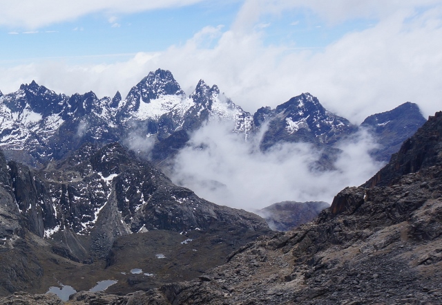 Cerro Wara Wara etc (640x441)