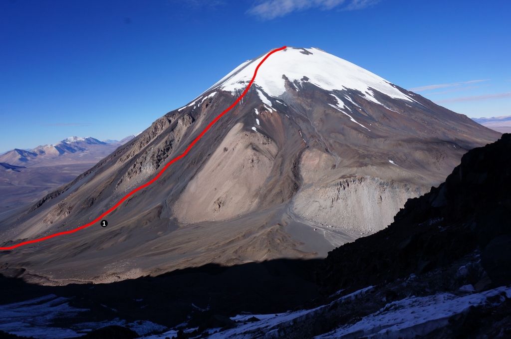 Parinacota routes from Pomerape (1024x680)
