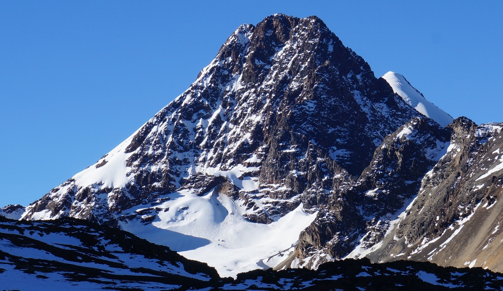 Cerro Jihuana from pass (1024x593)