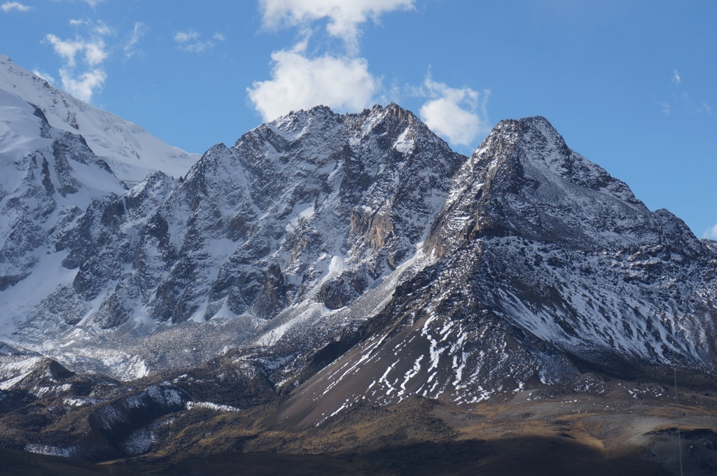 South face of Pico Milluni 15 May 2014 (1024x680)